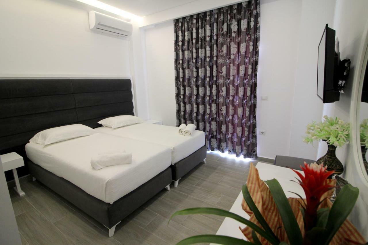 Edina By Hp Hotel Sarandë Exterior foto